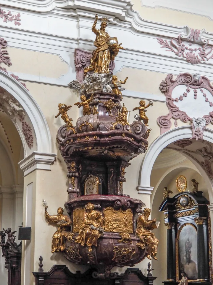 Preekstoel in Kostel Vsech svatych, Litomerice