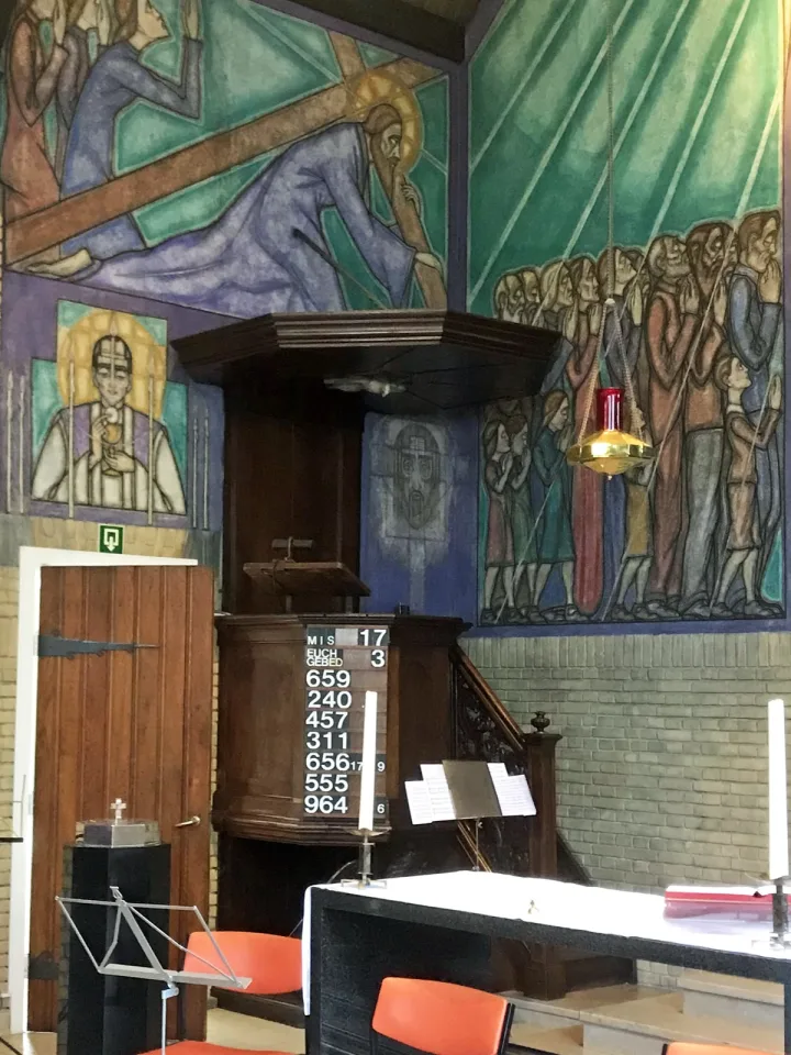 Preekstoel in Oud-Katholieke Kerk, Leiden