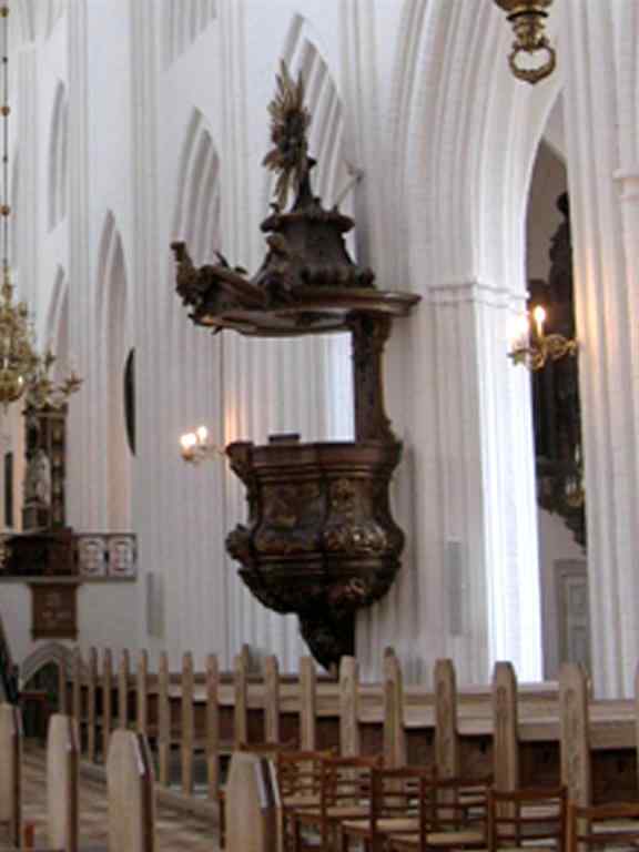 Pulpit at Sankt Knuds Kirke, Odense