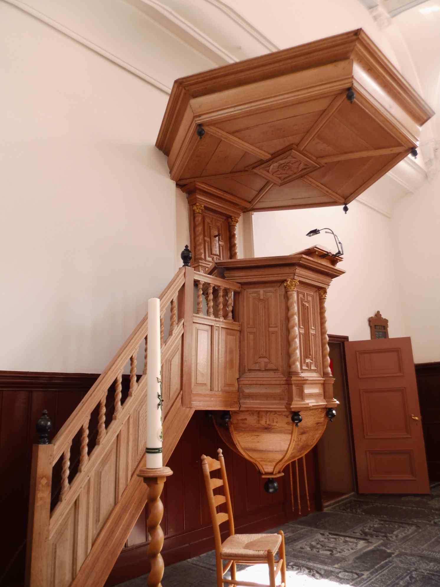 Pulpit at Nicolaaskerk, Nijland