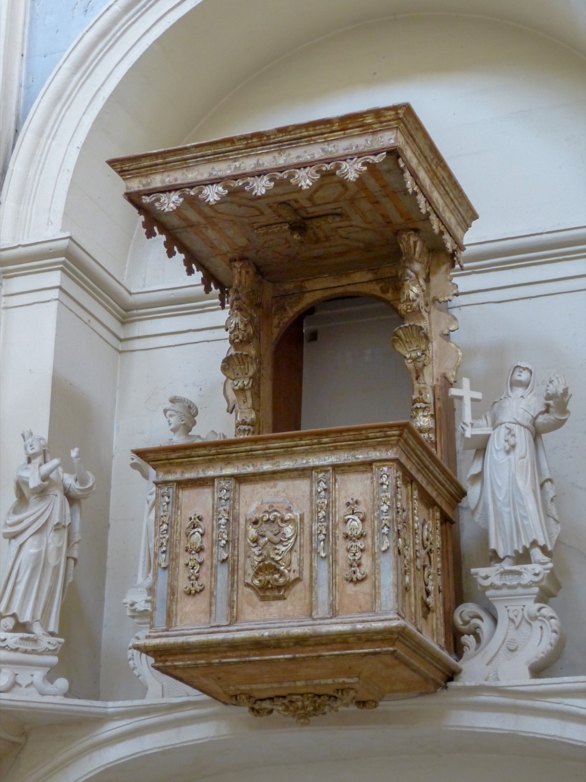 Preekstoel in Chiesa di San Matteo, Lecce