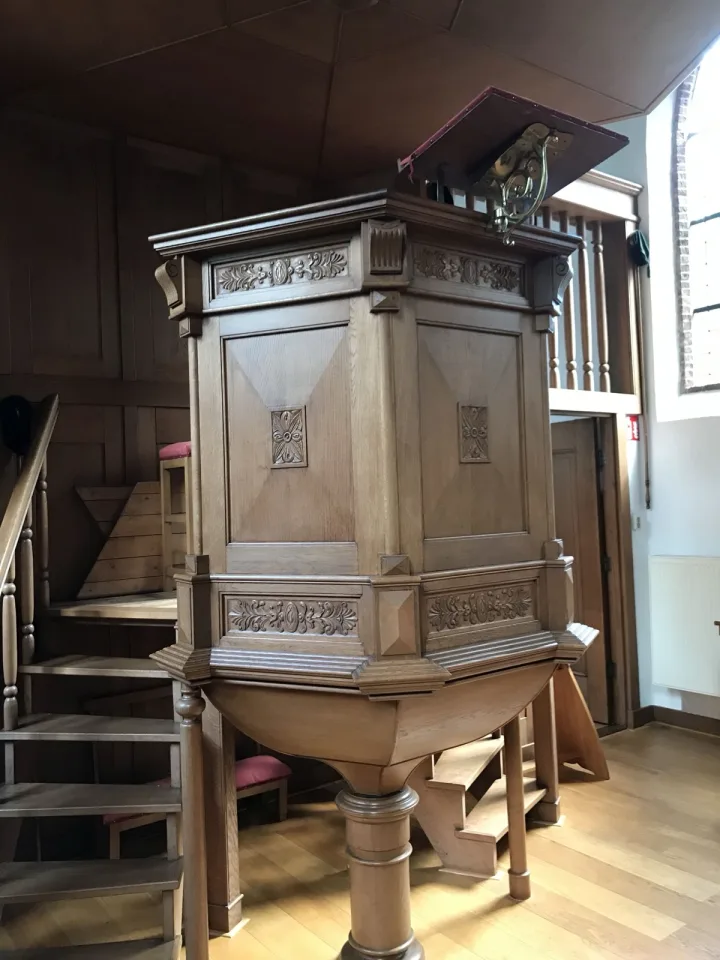 Pulpit at Kerk aan Zee, Muiderberg