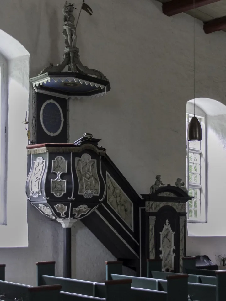 Pulpit at St Jurgen Kirche, Grube