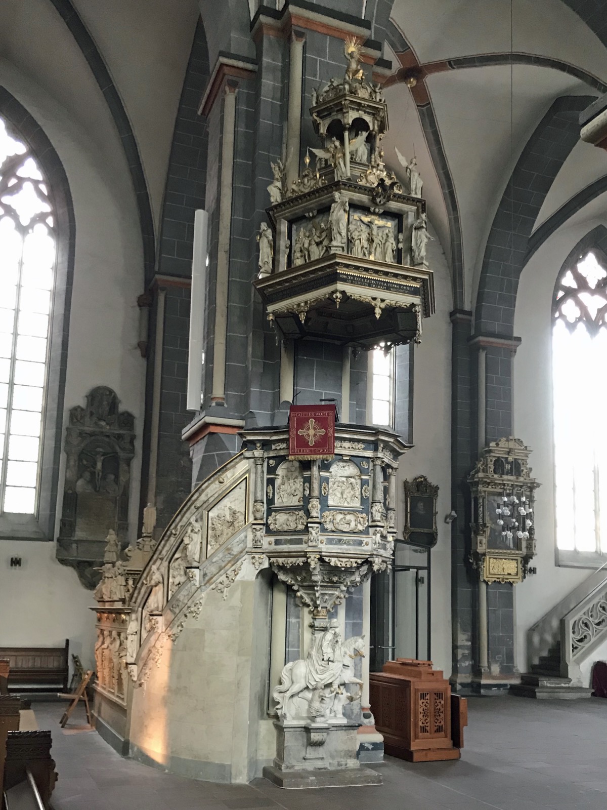 Preekstoel in St Martini, Braunschweig