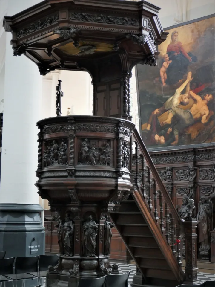 Preekstoel in St Pauluskerk, Antwerpen