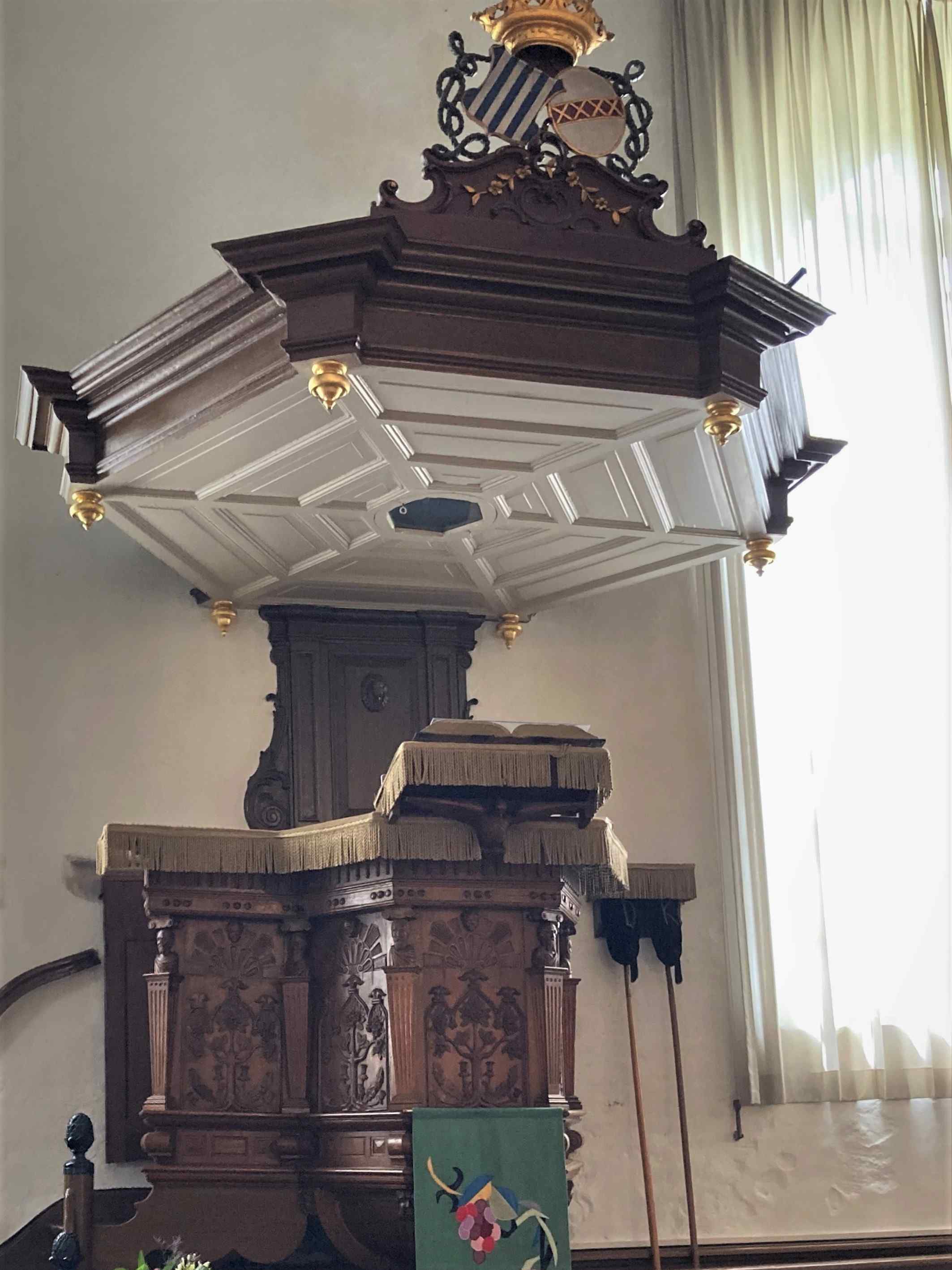 Preekstoel in Alexanderkerk, Rinsumageest