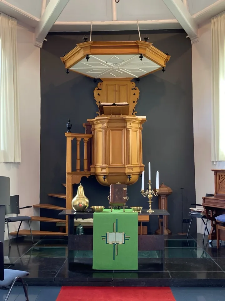 Preekstoel in Hervormde kerk, Haskerhorne