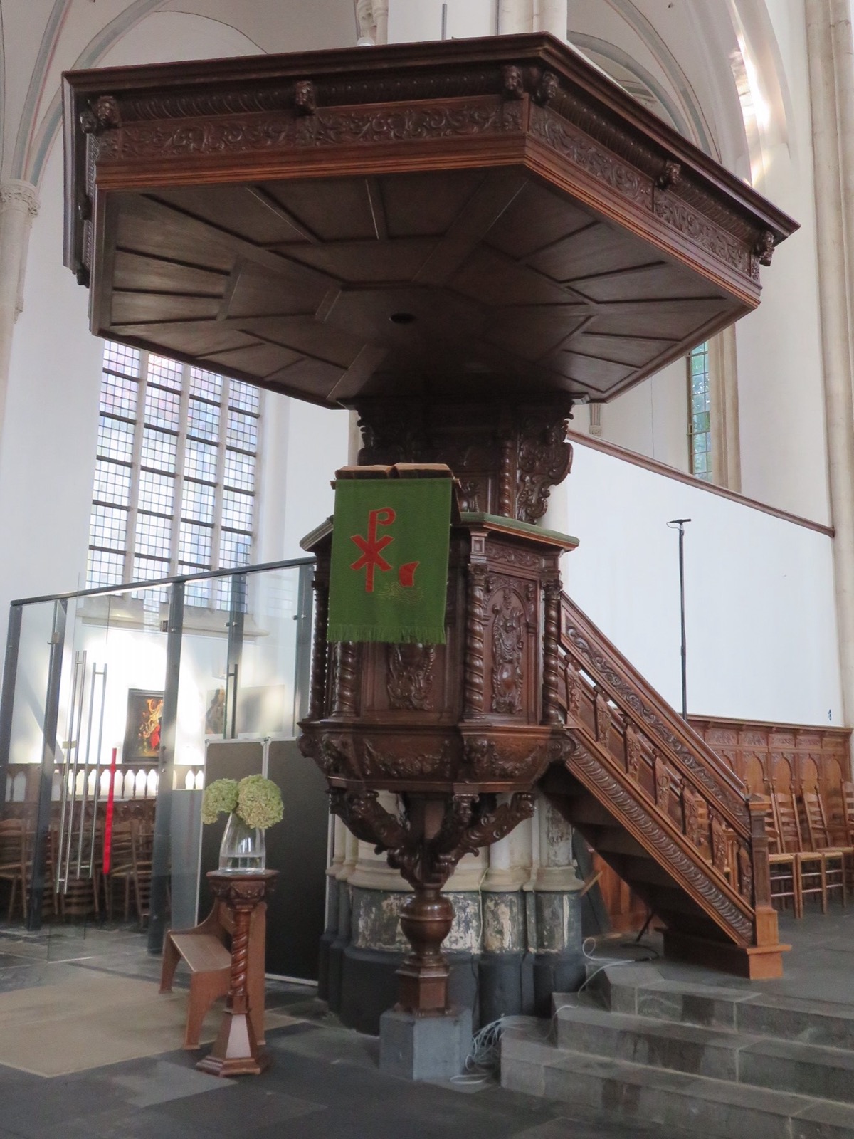 Preekstoel in Grote of Martinikerk, Doesburg
