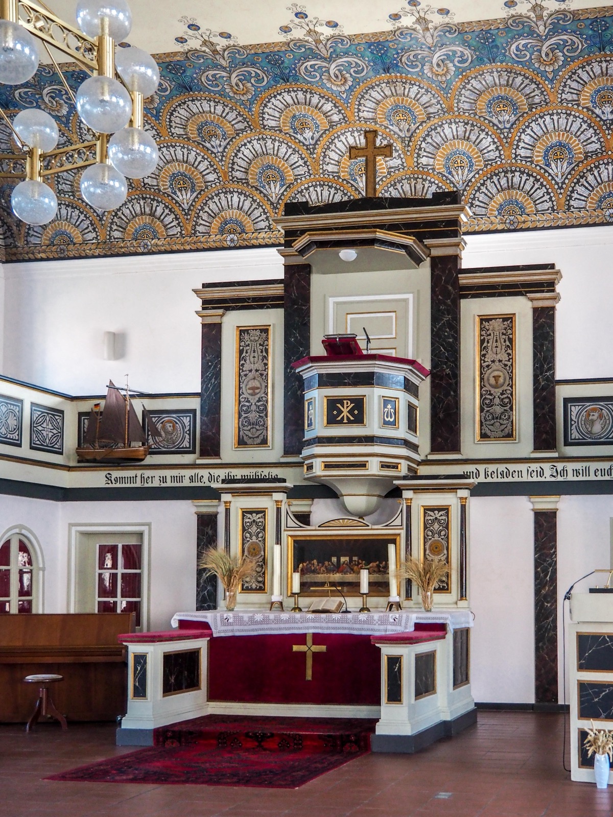 Pulpit at St Wulphardi Kirche, Freiburg (Elbe)