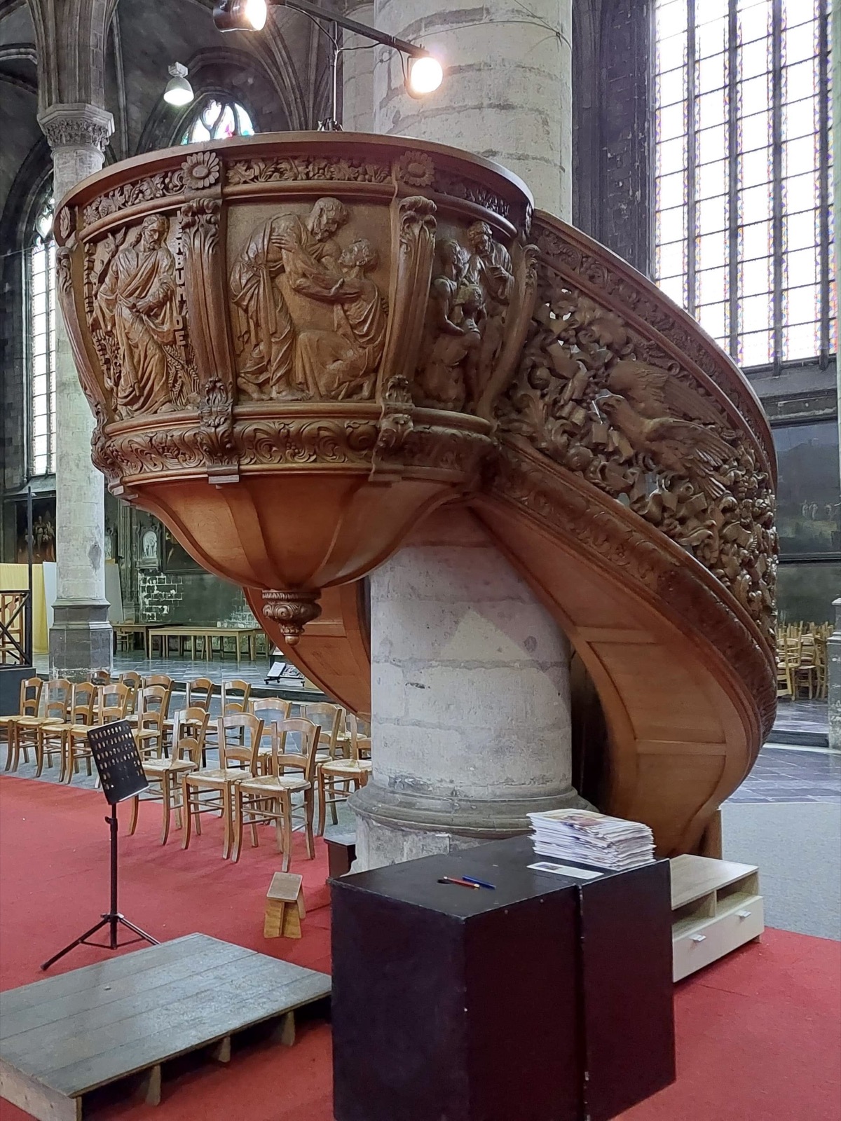 Preekstoel in St Maurice, Lille