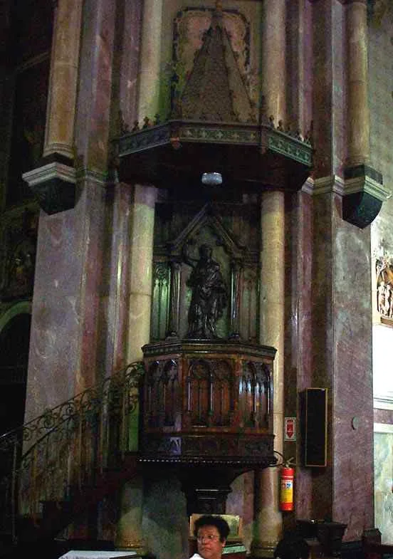 Pulpit at Santa Ifigenia, Sao Paulo