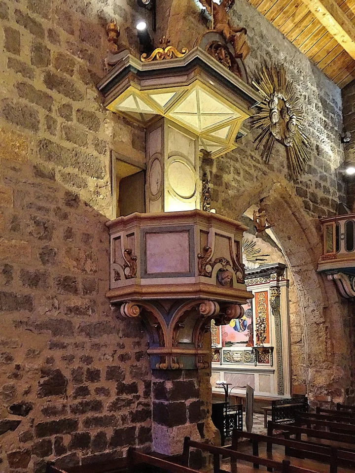 Preekstoel in Eglise Notre-Dame de l'Assomption de Gruissan, Gruissan