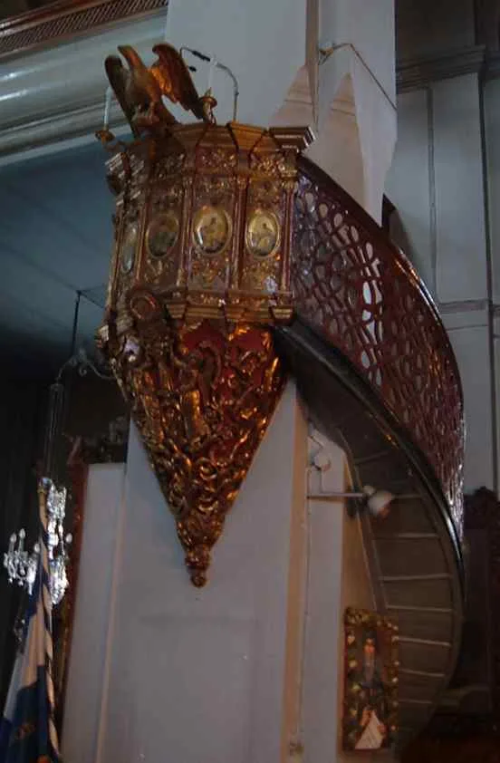 Preekstoel in Grieks orthodoxe kathedraal , Chania
