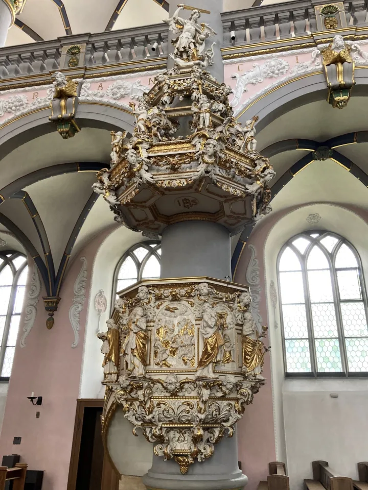 Preekstoel in Marktkirche, Paderborn