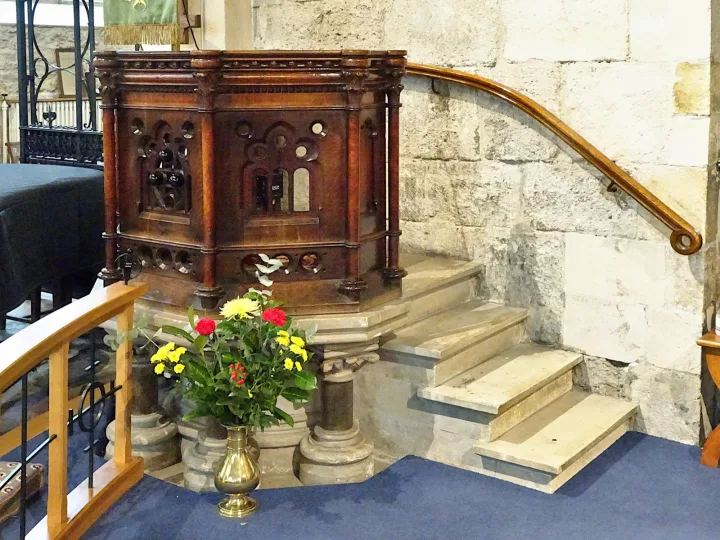 Preekstoel in St Michaels Church   , Southampton