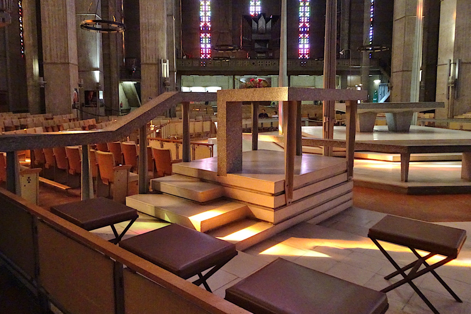 Preekstoel in Eglise Saint-Joseph, Le Havre