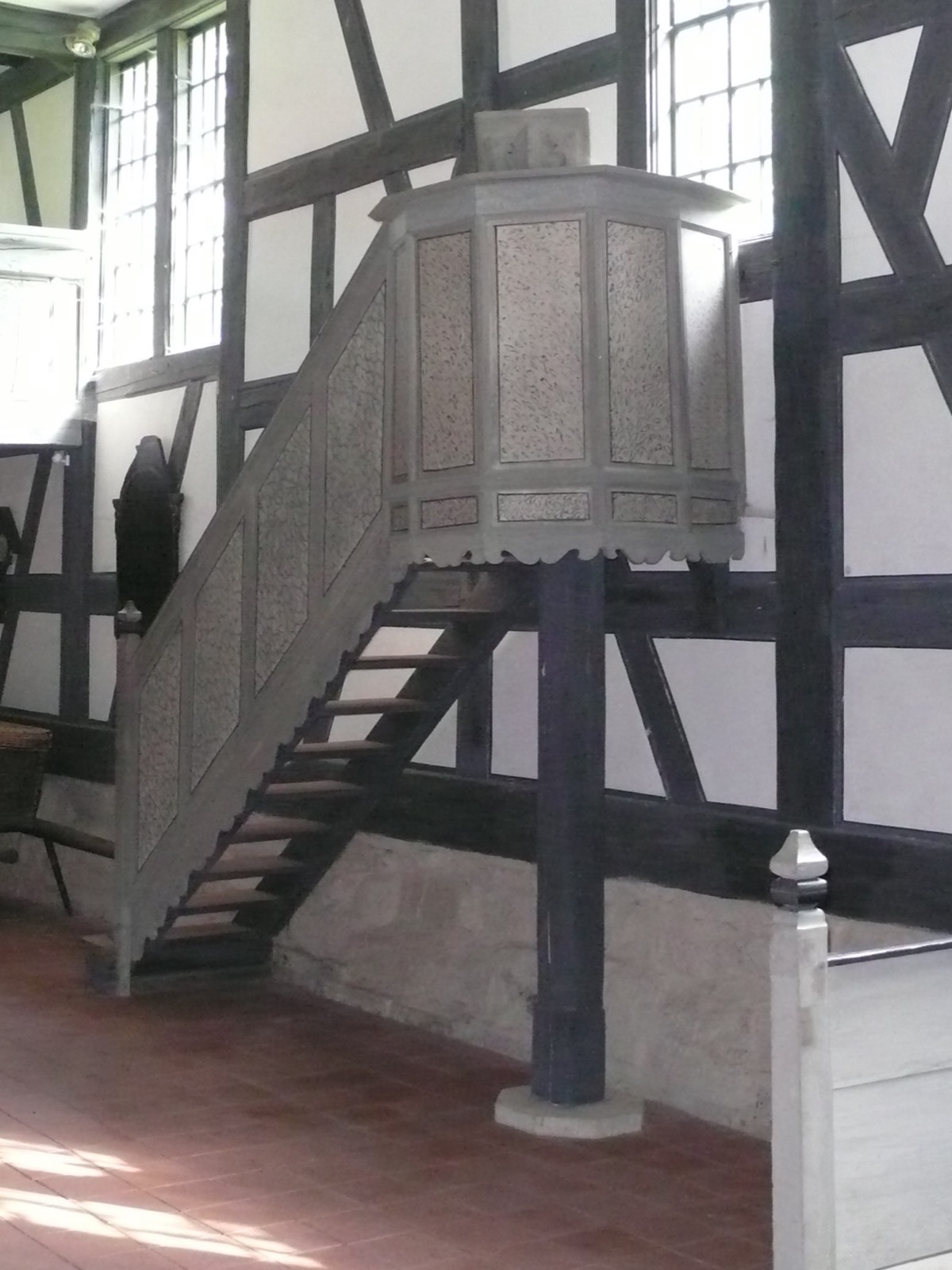 Preekstoel in Friedhofskapelle, Breitungen