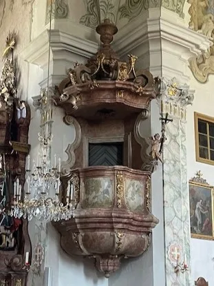 Pulpit at Pfarr- und Wallfahrtskirche, Maria Alm