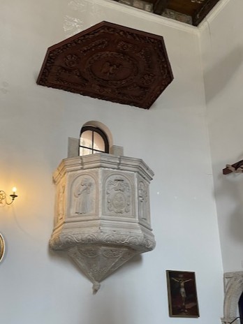 Preekstoel in Sveti Nikola, Perast