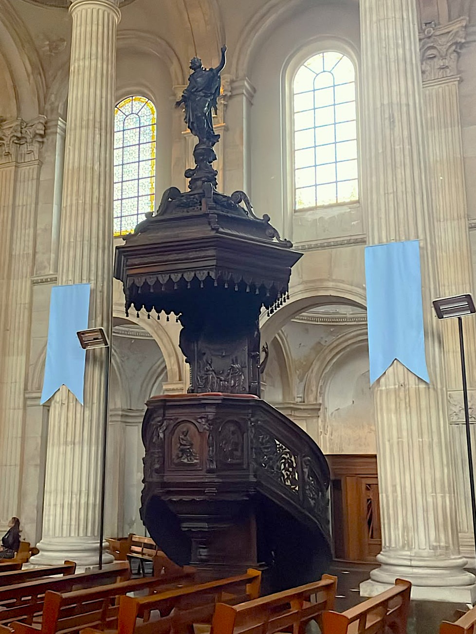 Pulpit at Basilique Notre-Dame de Boulogne, Boulogne sur Mer