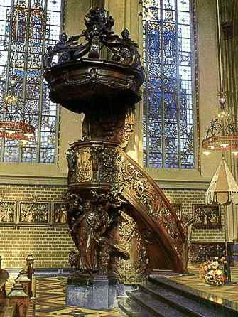 Pulpit at Nicolaasbasiliek, Ijsselstein