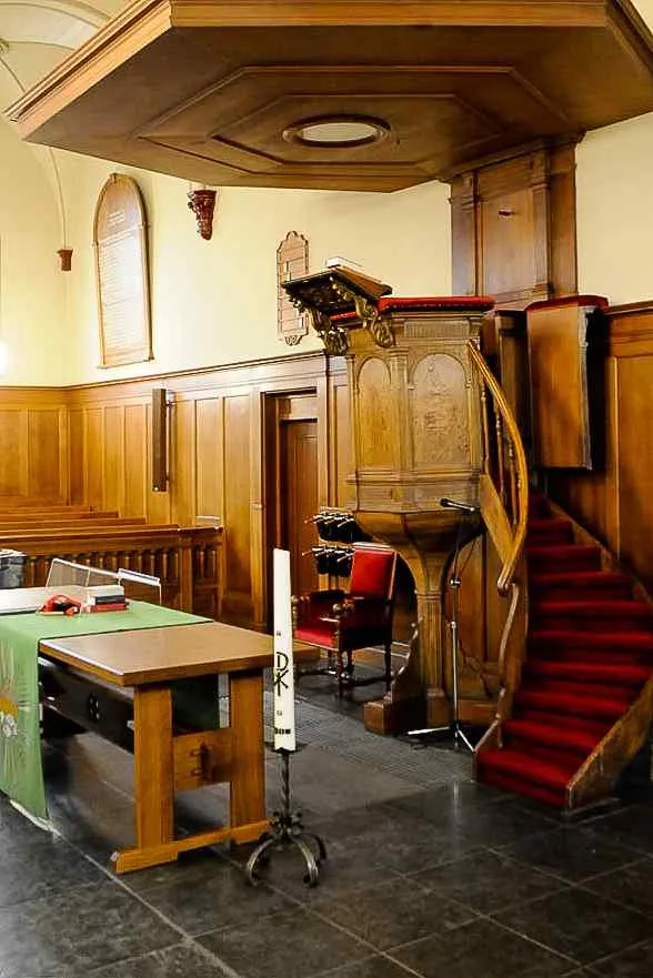 Preekstoel in Pauluskerk, Baarn