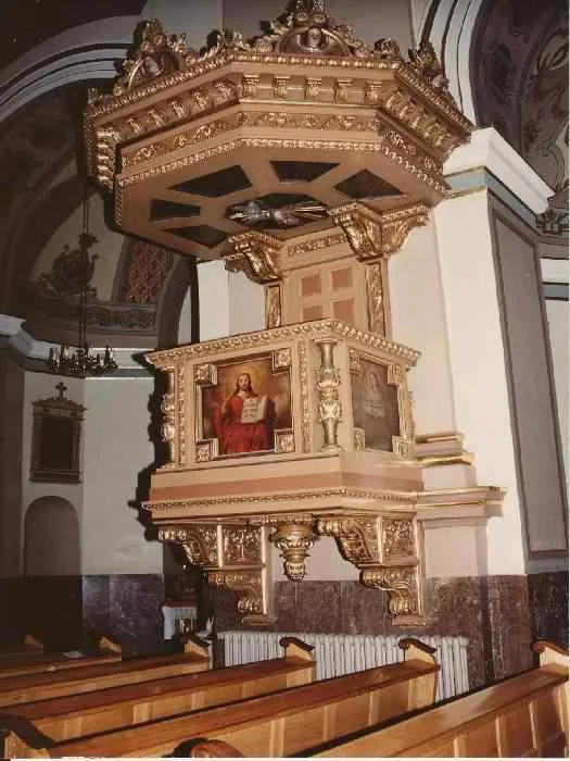 Preekstoel in Par Wniebowziecia Najswietszej Maryi Panny, Klodzko