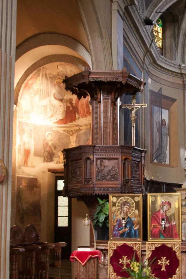 Preekstoel in Chiesa di Santa Maria Podone, Milaan