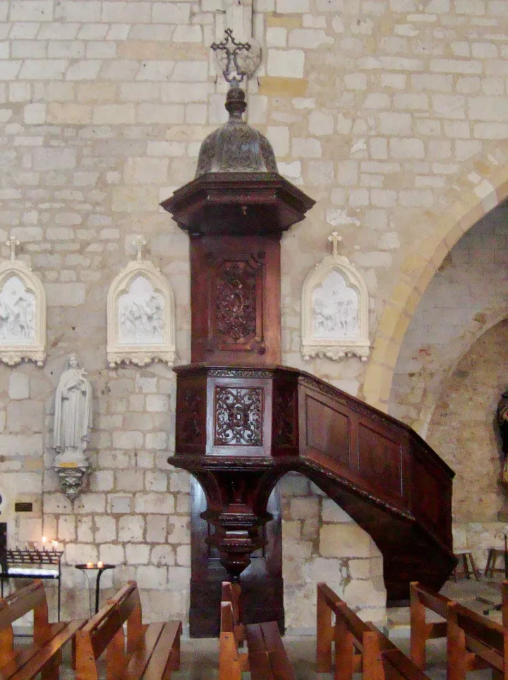 Pulpit at Eglise Saint-Dominique, Monpazier