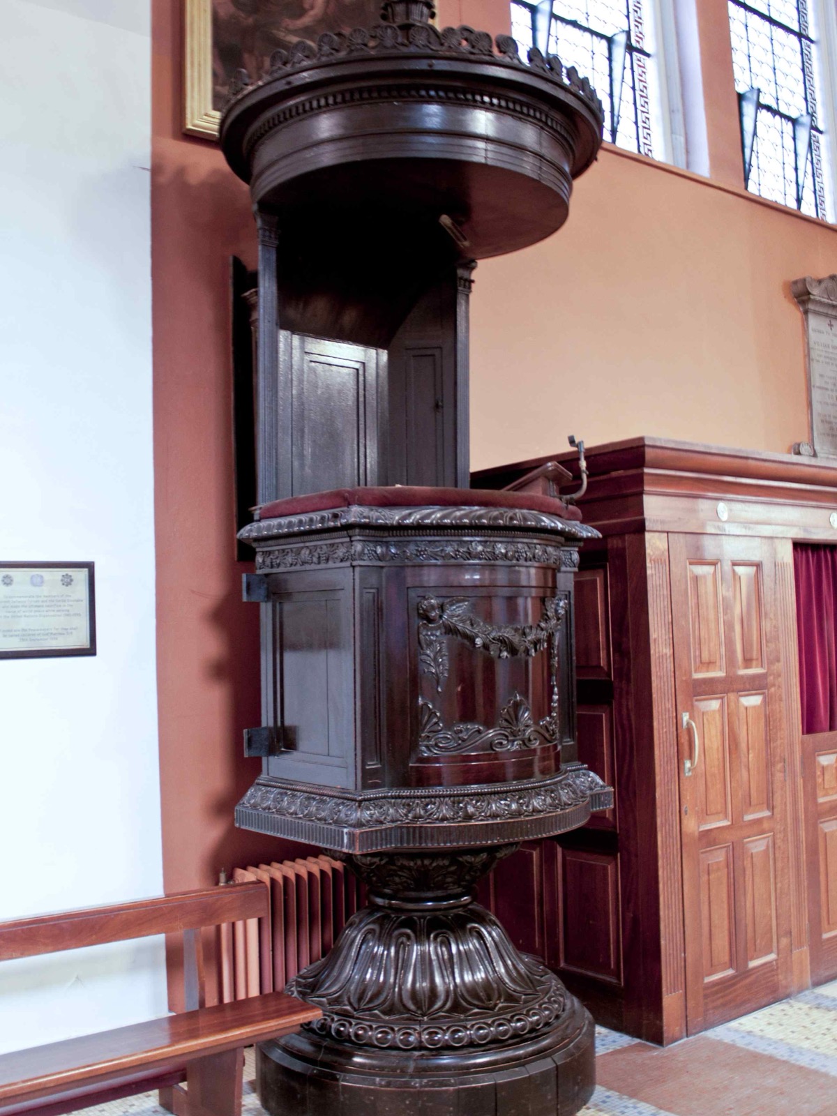 Preekstoel in St Marys Pro Cathedral, Dublin