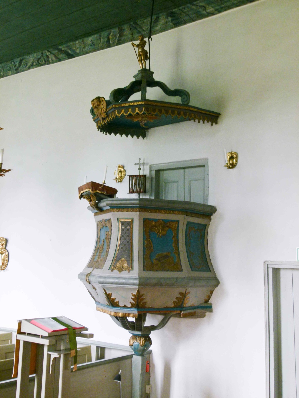 Preekstoel in Vickleby Kyrka, Farjestaden
