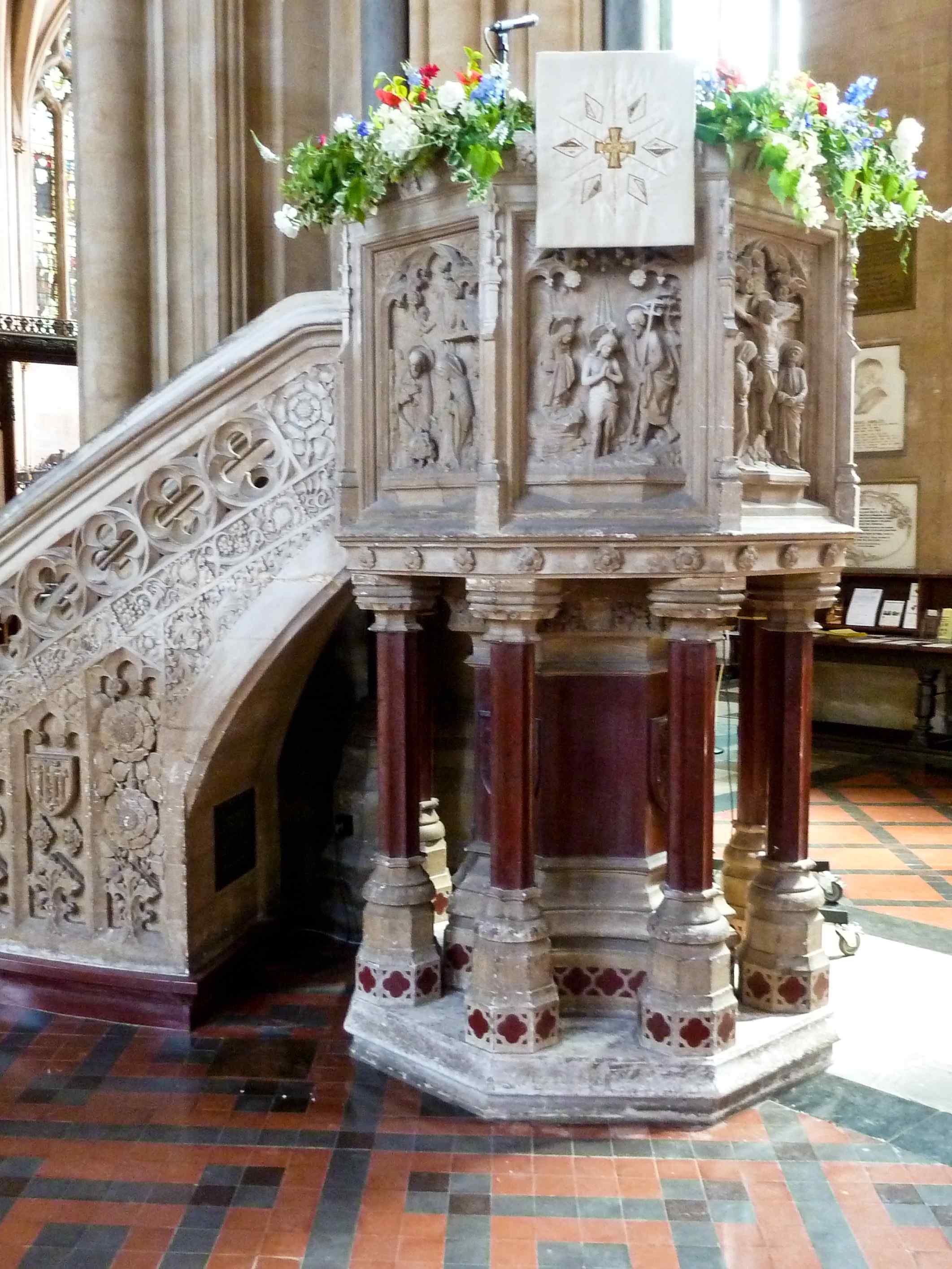 Preekstoel in Bristol Cathedral, Bristol