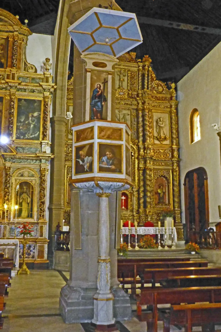Pulpit at Senora de la Pena de Francia, Puerto de la Cruz, Tenerife