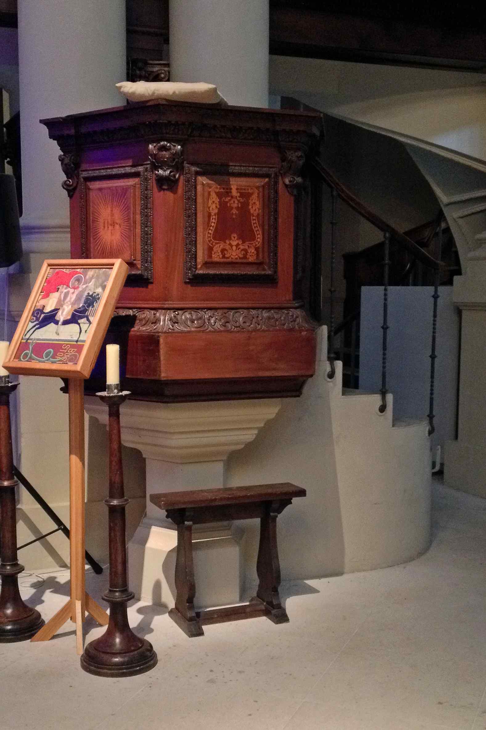 Preekstoel in St Georges Church, Bloomsbury, London
