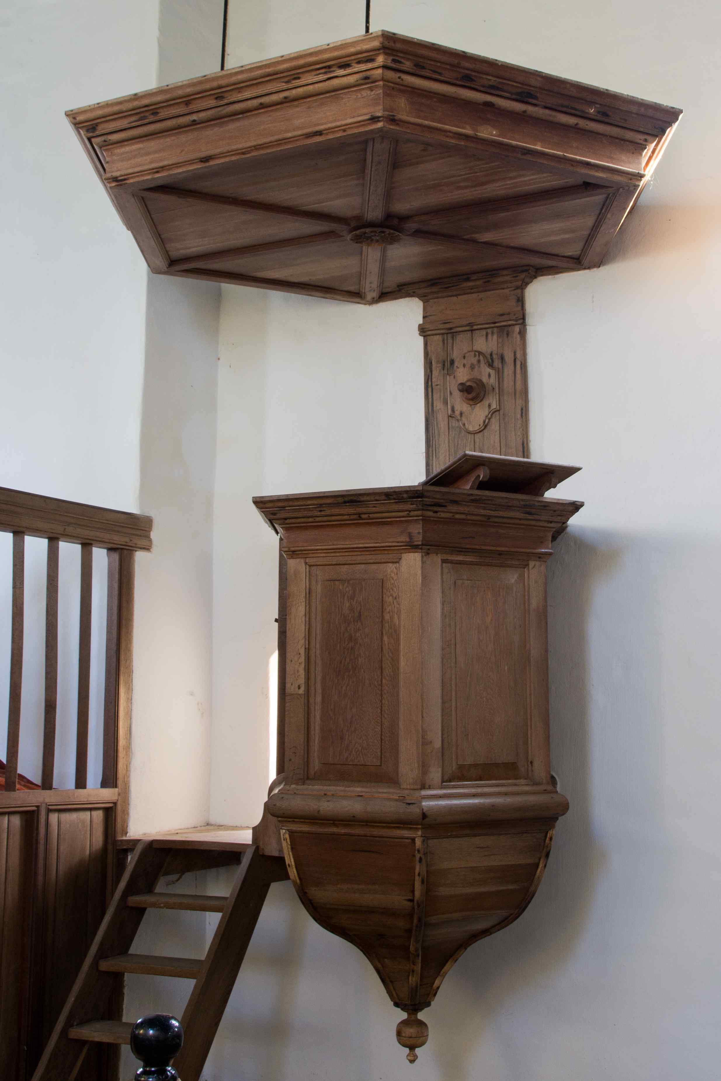 Pulpit at Mauritiuskerk, Marsum
