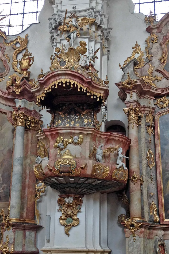 Preekstoel in Heiliggeistspital-Kirche St Anna, Schongau