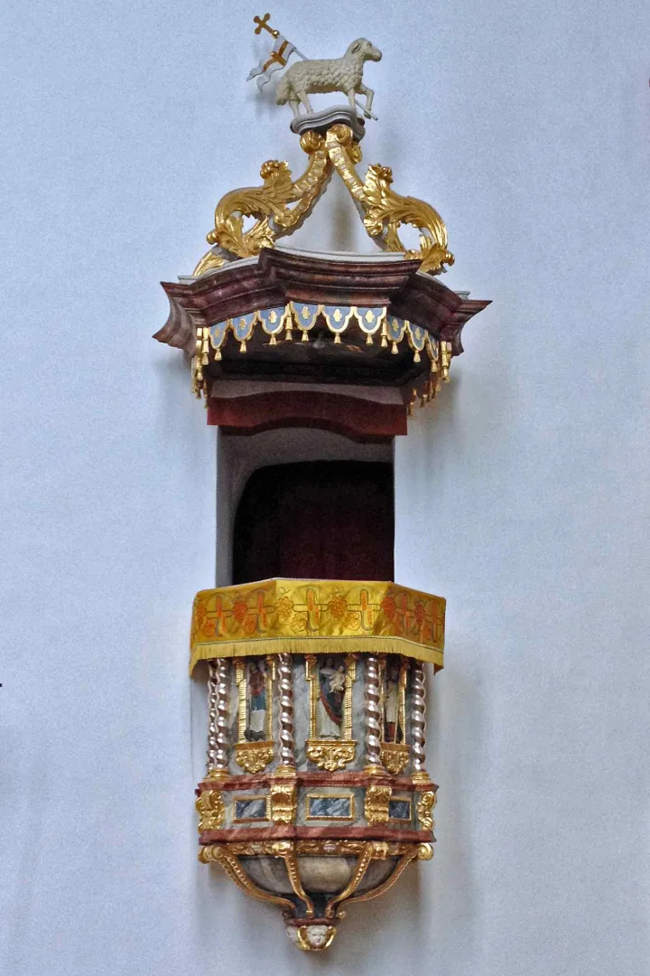 Preekstoel in Stiftskirche (koor-gedeelte), Neustadt an der Weinstrasse