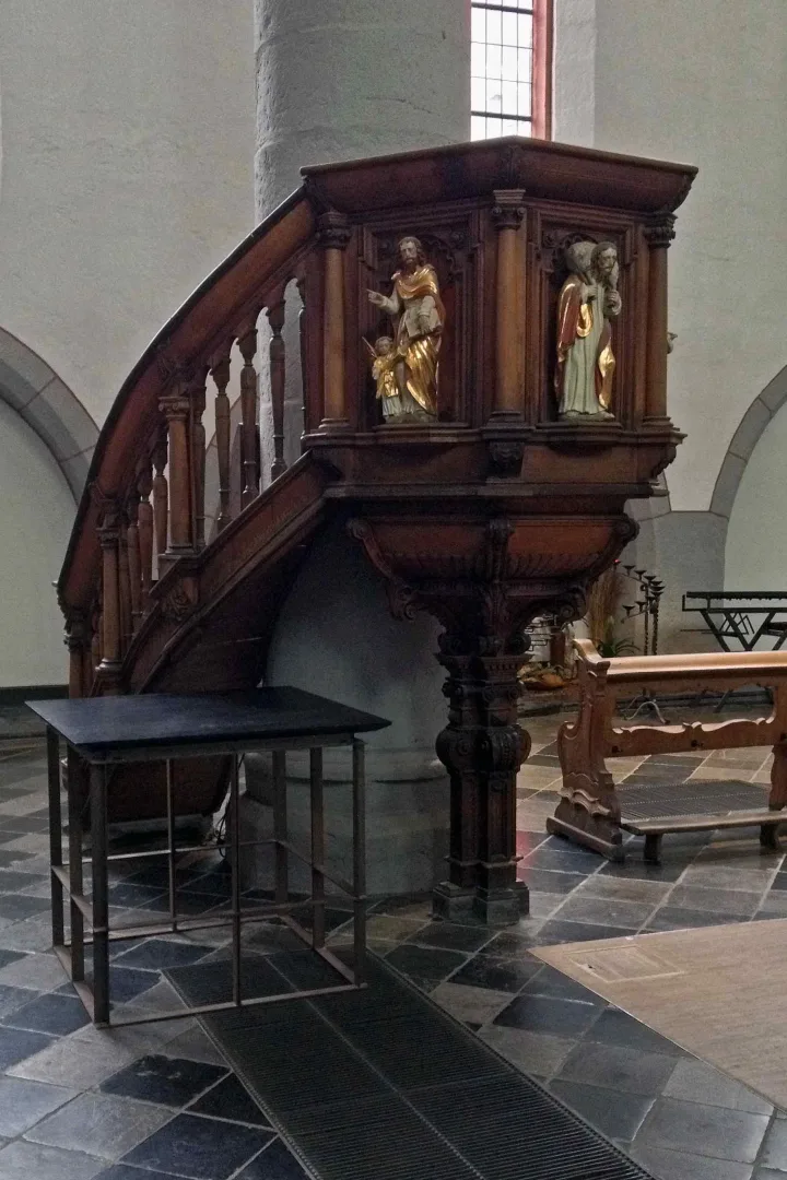 Pulpit at Sankt Nikolaus, Aachen