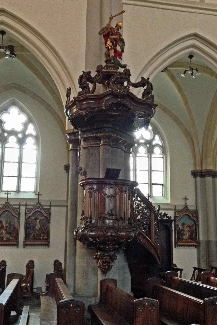 Preekstoel in Petruskerk, Sittard