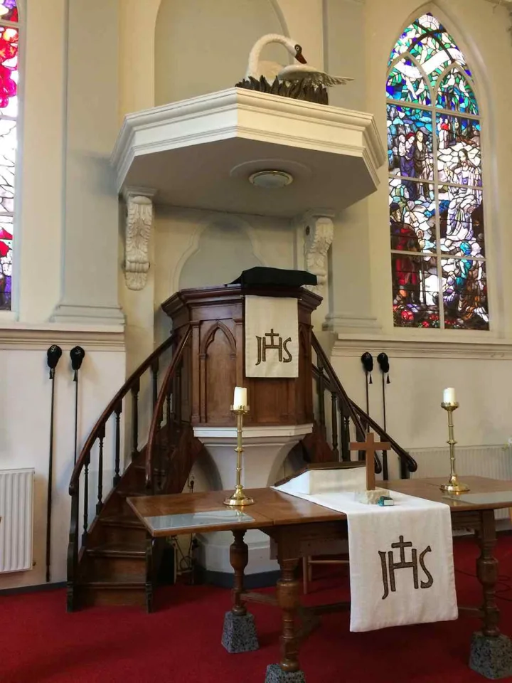 Preekstoel in Evangelisch-Lutherse Kerk, Kampen