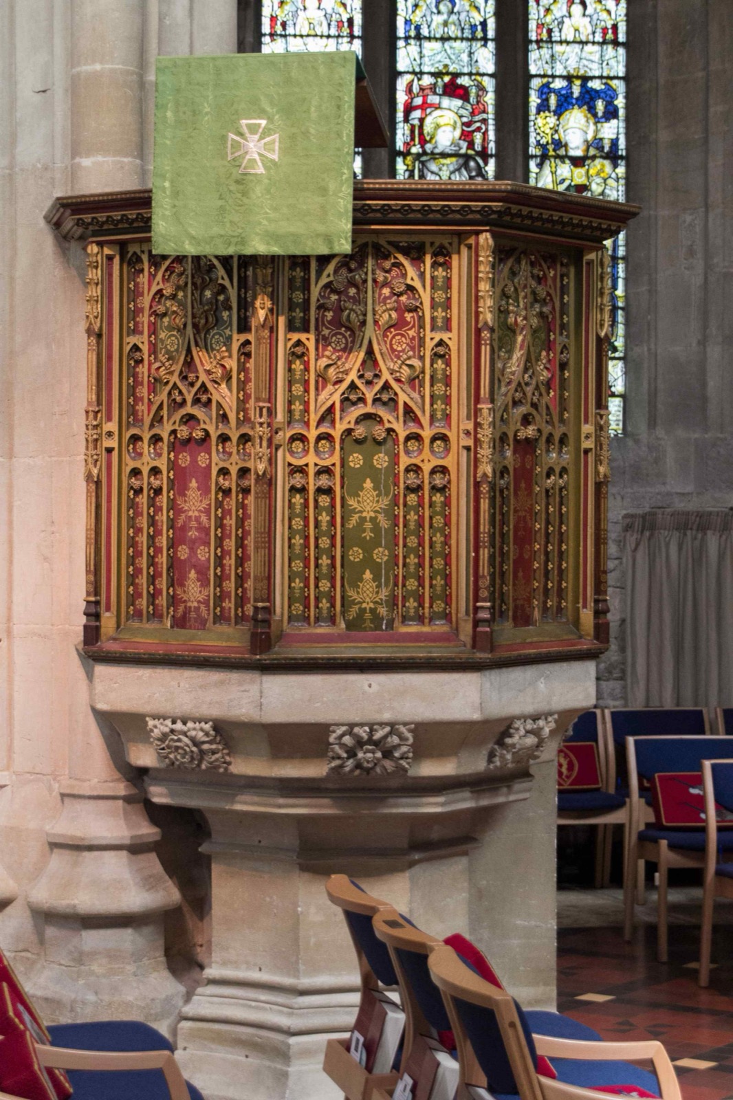 Preekstoel in St John the Baptist, Burford