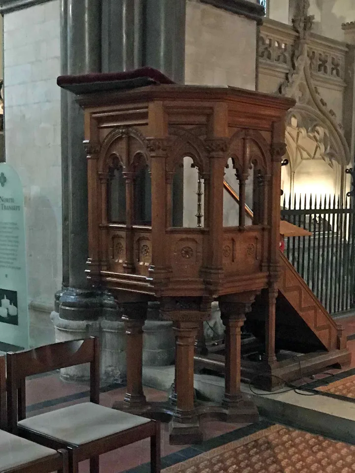Preekstoel in Rochester Cathedral, Rochester