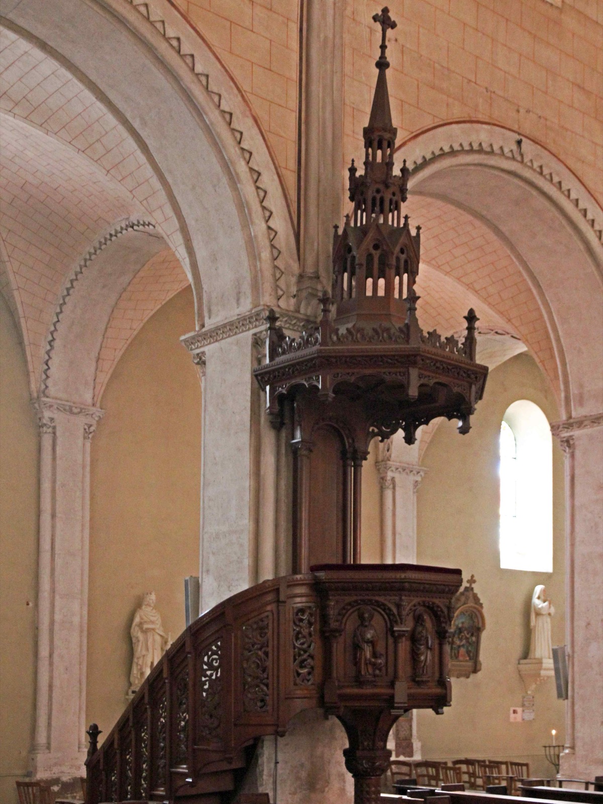 Pulpit at Notre Dame, Sancerre