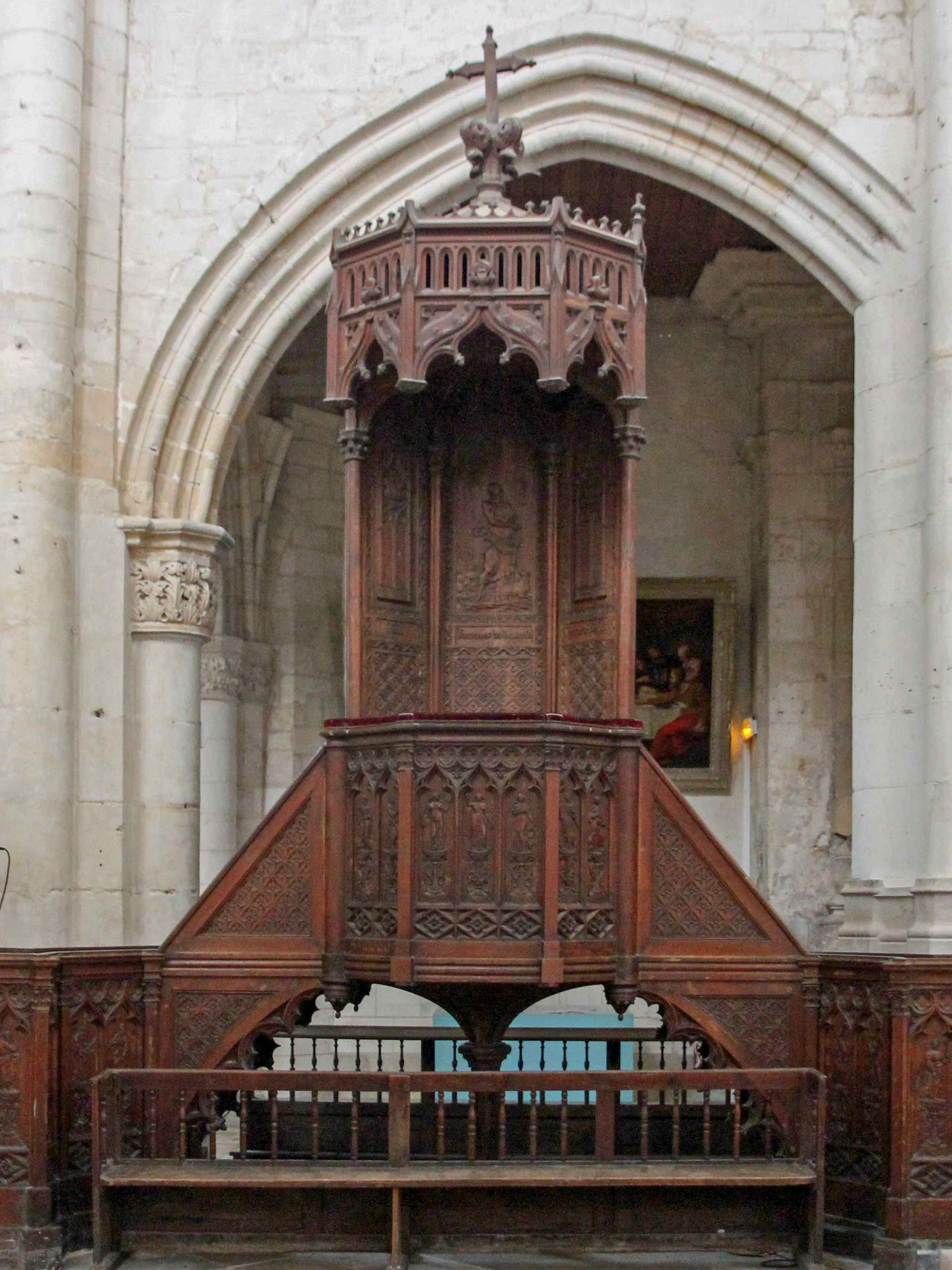 Preekstoel in St Jean, Troyes