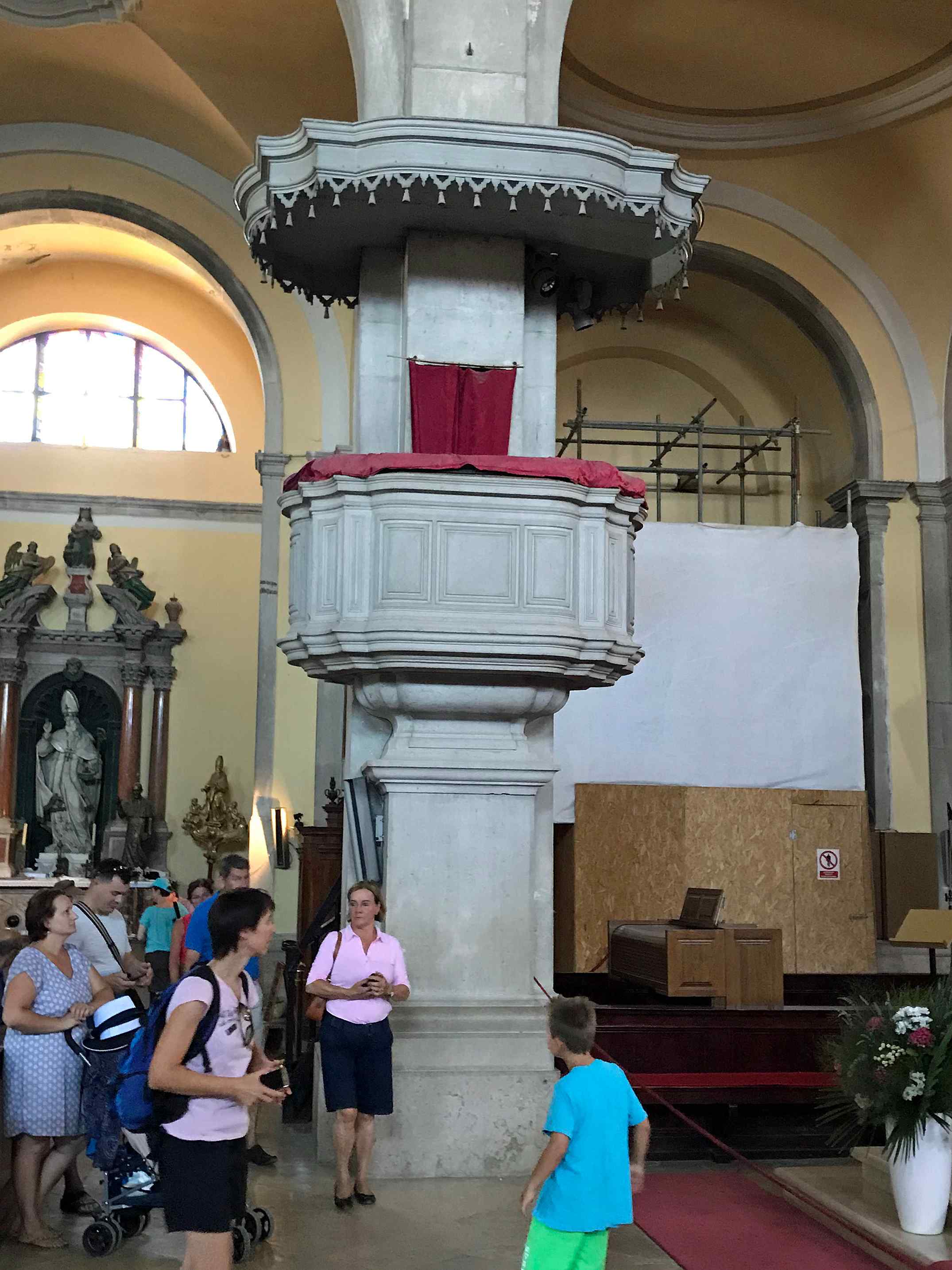Pulpit at Crkva Sv Eufemija, Rovinj