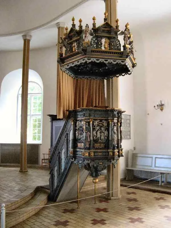 Preekstoel in Aeroskobing Kirke, Aeroskobing