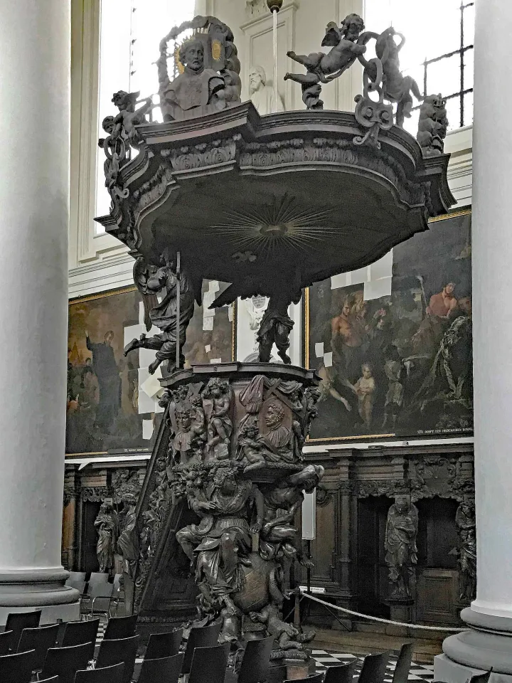 Pulpit at Sint Pieter en Paulkerk, Mechelen