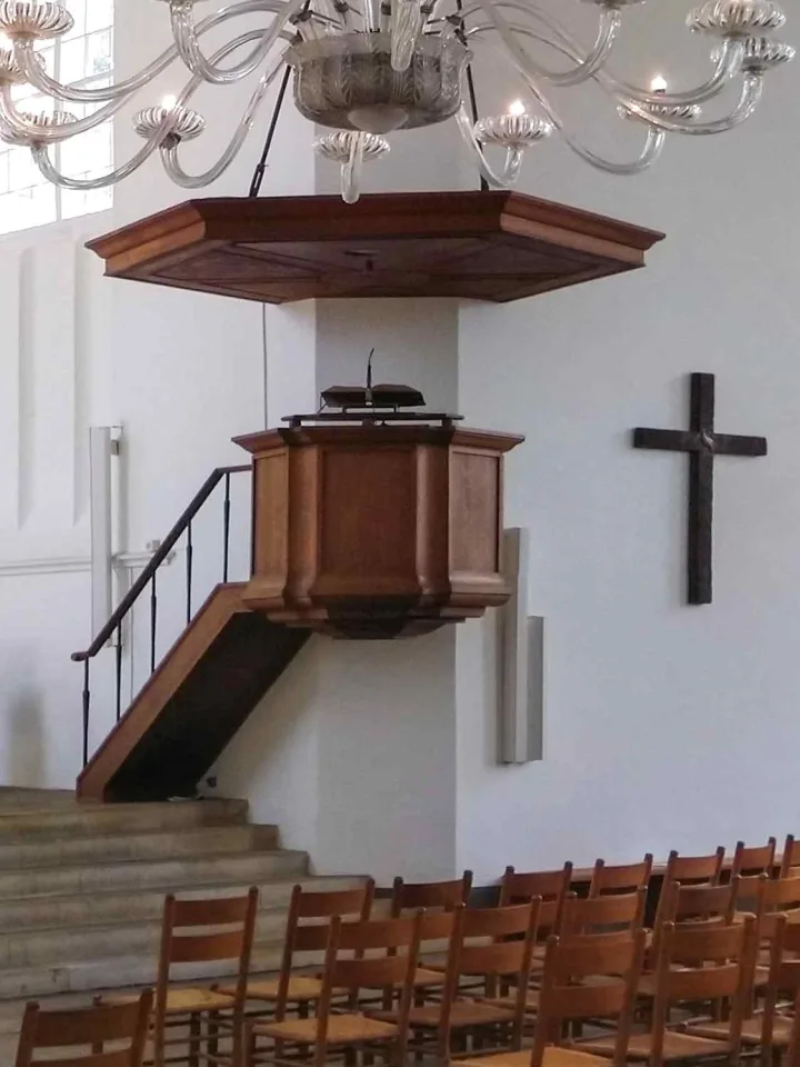 Preekstoel in Grote Kerk, Almelo
